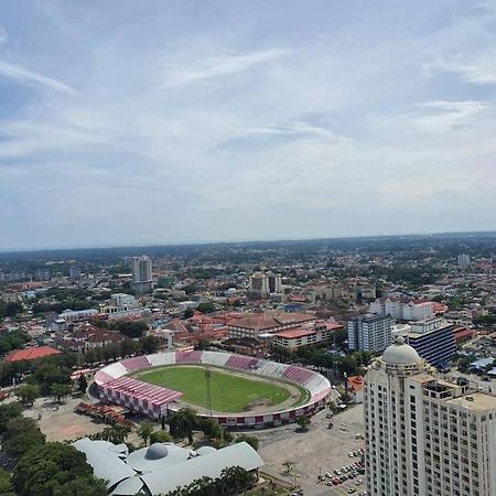Nice Stay In Heart Of Kota Bharu@Troika,Free Wifi. Экстерьер фото